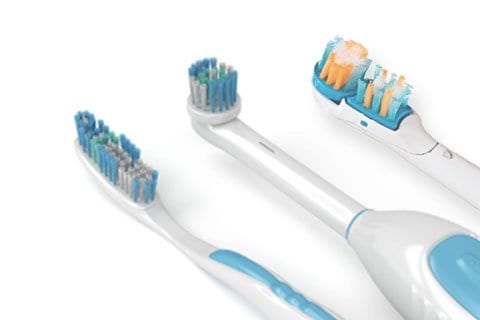 Read more about the article Which Toothbrush is Better, Electric or Manual?